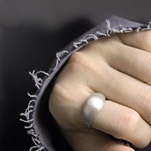 「由畫而生」時尚個性U形珍珠耳環女氣質耳扣法式高級感簡約韓國東大門耳飾品 歷史價格詳細信息