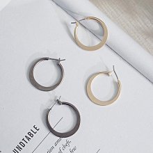 vacanza 氣質V形．純銀耳環#925純銀耳環#現貨 歷史價格詳細信息