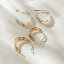 vacanza 氣質V形．純銀耳環#925純銀耳環#現貨 歷史價格詳細信息