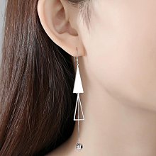 氣質長版流蘇耳環女2023年新款潮高級感耳飾輕奢小眾設計冷淡風 歷史價格詳細信息