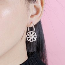 梅花髮圈 森林系女孩髮圈 水晶花朵髮圈 馬尾髮圈 水晶髮束 韓版髮飾可愛髮圈 彈力皮筋髮繩 水鑽髮圈 平價飾品 蒂亞奈絲 歷史價格詳細信息