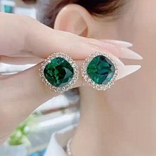 Coppii 服飾运动綠色葉子項鏈2023新款潮輕奢高級時尚氣質防過敏金枝玉葉鎖骨鏈女 歷史價格詳細信息