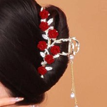 Coppii 服飾运动綠色葉子項鏈2023新款潮輕奢高級時尚氣質防過敏金枝玉葉鎖骨鏈女 歷史價格詳細信息