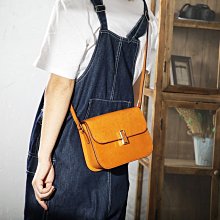 極簡英倫風潮●超質感100%柔軟牛皮男用皮夾/頭層牛皮零錢拉鍊設計【男王朝NL】加長皮夾-可放行照 歷史價格詳細信息