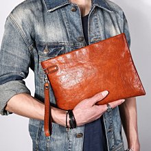 拓荒者革製所。男包手提包商務牛皮通勤電腦包單肩包斜背包男士包包真皮公事包側背包 歷史價格詳細信息