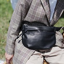 歐美 日韓連線 菱格皮革鍊條 方包 側背包 斜背包 肩背包 女包 小側背包 包包 女用包 女生包包  零錢包 小方包 歷史價格詳細信息