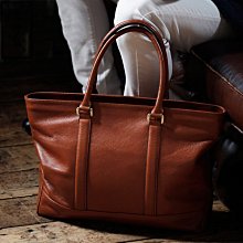 『皮皮創』原創設計手作真皮公事包。日系簡約大容量頭層植鞣牛皮通勤電腦包高級質感真皮手提單肩斜背包 歷史價格詳細信息