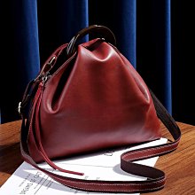 原創設計女2023新款優草坊女包百搭鏈條包手拿信封包單肩斜挎小包 歷史價格詳細信息