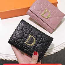 多功能時尚皮革折疊椅收納凳(38x38x38cm) 歷史價格詳細信息