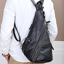 歐美胸包 男款復古頭層牛皮 運動斜背包 大容量 肩前男包 側背包 旅行學生腰包 日系韓版原宿胸背包--麥包包 歷史價格詳細信息