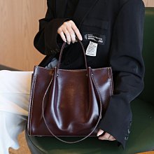 春季新款女包氣質復古腋下包簡約定型包真皮高級感單肩手提法棍包女士包包 歷史價格詳細信息