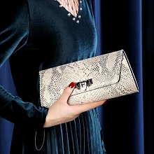 手提包包女2023新款名牌洋派女士斜挎包高級感真皮單肩小圓包 歷史價格詳細信息