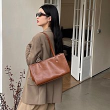 潮流學生上課百搭休閒女包包 小眾設計大容量大包包 高級質感女士托特包 韓版時尚女生單肩包 日常流行簡約通勤托特包 歷史價格詳細信息