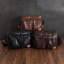 斜挎包男單肩包橫款郵差包男生潮牌2023新款出行輕便包帆布包 歷史價格詳細信息