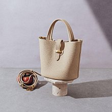 女生包包 水桶包 氣質女大容量2022新款潮個性抽繩通勤包 時尚潮流單肩斜挎包 斜背包 肩背包 歷史價格詳細信息