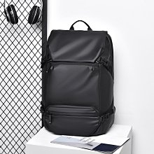 男士雙肩包時尚背包 大容量新款上班通勤商務電腦包學生書包後背包 商務後背包 電腦後背包 登山包 歷史價格詳細信息
