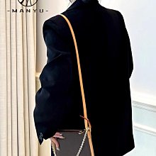 肩帶可調節 絕對福利款 全新現貨  歐洲時裝品牌  PU斜背包 肩背包 斜挎包  側背包 手拿包（ABX3） 歷史價格詳細信息