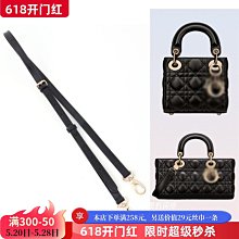 肩帶可調節 絕對福利款 全新現貨  歐洲時裝品牌  PU斜背包 肩背包 斜挎包  側背包 手拿包（ABX3） 歷史價格詳細信息