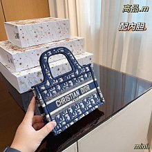 【雅妤二手包包】無盒size：底寬30 上寬50高25cmLOEWE草編包夏天這么好看的草編包還不擁有嘛Anag NO67863 歷史價格詳細信息