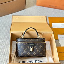 【雅妤二手包包】牛皮  Lv 限量款 keepall 25cm   真正 內里可拆卸 火遍全球的爆款機場大包 機 NO83957 歷史價格詳細信息