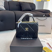 【雅妤二手包包】無盒size：底寬30 上寬50高25cmLOEWE草編包夏天這么好看的草編包還不擁有嘛Anag NO67863 歷史價格詳細信息