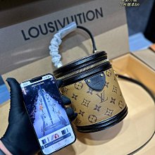 入了個殼收藏品《愛藏官方十大戰略合作伙伴》專業收藏.誠信經營9031 歷史價格詳細信息