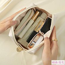 【十選九精品館】高級感大包包 2024新款大容量經典印花斜背包 小眾設計時尚托特包 女潮手提包- 歷史價格詳細信息