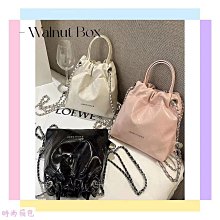 2024春夏新款設計感後袋撞色萊賽爾涼感翡翠綠闊腿牛仔拖地褲女 歷史價格詳細信息