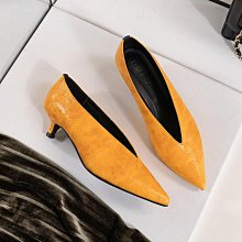 大碼單鞋 小碼鞋女 真皮豆豆鞋女四季新款時尚民族風平底媽媽鞋淺口圓頭牛筋底小皮鞋 歷史價格詳細信息