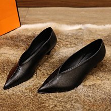 新款女鞋 大碼女鞋尖頭單鞋女淺口2023秋夏百搭珍珠蝴蝶結船鞋軟平底大碼瓢鞋41一43 歷史價格詳細信息