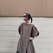 IM 兩色輕便大容量磁釦拉鍊中大方型旅行包/健身運動媽媽包可裝4A平版筆電公事包都可以 光版織帶防水加厚尼龍手提斜側大包 歷史價格詳細信息