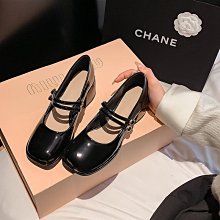 新款大碼鞋女 法式高級感拖鞋女夏外穿2024新款超火絕美外出涼拖大碼女鞋41到43 歷史價格詳細信息