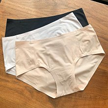 親膚 細膩 好上妝 絲帶 氣墊粉撲 粉撲 (藍色/膚色)BB霜、液體可用 化妝工具【DT STORE】【0015226】 歷史價格詳細信息