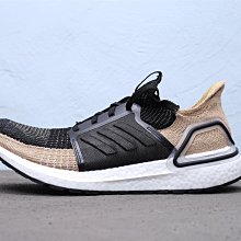 Adidas Ultra Boost 一代 “黑白藍”編織 慢跑休閒鞋 B27171 歷史價格詳細信息