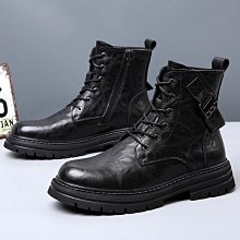 【現貨】高幫 靴子 男 夏季 戶外 登山 休閑 馬丁靴 男 暗黑 風防 滑勞 保工 裝皮靴 防水 歷史價格詳細信息