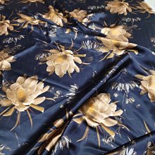 100%桑蠶絲旗袍  尺碼:胸圍80 腰圍64 長度85 s 歷史價格詳細信息