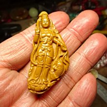 《藍晶寶石玉石特賣批發區》→ 〈包臺戒指系列〉→天然黑天眼珠牛奶玉髓包臺戒指→Z1794-3 歷史價格詳細信息