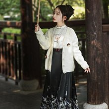 原創正品女童馬面裙2024新款春秋套裝國風兒童漢服唐裝古風龍年新中式春款 歷史價格詳細信息