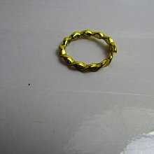 【上善若水玉坊】耳環T012另○無底價○：超值多樣百元物品請進入本玉坊選購：玉牌、玉墬 歷史價格詳細信息