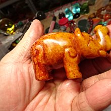 《藍晶寶石玉石特賣區》→〈印章系列〉→天然清透紅虎皮牛奶玉髓方形印章→X1686 歷史價格詳細信息