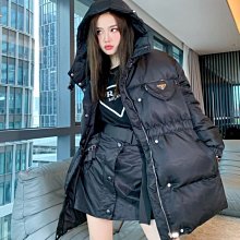 ????Angela????秋冬法式復古森女系寬鬆碎花連衣裙配馬甲兩件套裝(240125) 歷史價格詳細信息