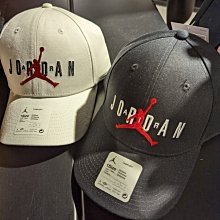 2022 NIKE Jordan Essentials 運動背包 休閒背包 大學生書包(JD2243017GS-001) 歷史價格詳細信息