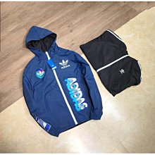 現貨熱銷-Adidas 三葉草 短T 短袖 上衣 白 白色 小Logo 花 鬱金香 手拿花 FL4066 三條線 歷史價格詳細信息