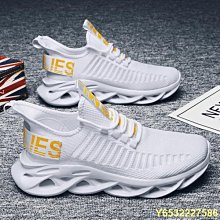 休閒鞋 板鞋 透氣鞋 跑步鞋 男鞋 雨傘佈 夏季新款透氣帆布鞋男潮流百搭休閑運動防滑耐磨男士板鞋 歷史價格詳細信息