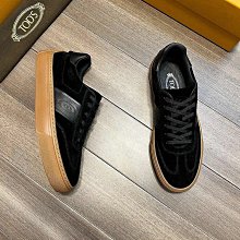 TODS 品牌烙印大LOGO滑面牛皮拉鍊長夾.亮紅 歷史價格詳細信息