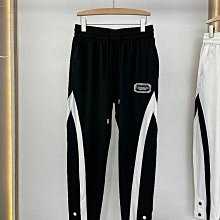 Dior 新款 Logo邊 羊毛針織外套 歷史價格詳細信息