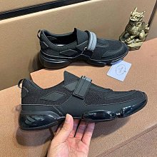 PRADA 品牌標誌黑尼龍布皮飾邊斜肩包 歷史價格詳細信息