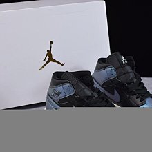 實拍 Air Jordan 1 Mid 斷勾 中幫百搭休閑運動板鞋 內置後掌Air Sole氣墊，減輕重量 增加貼地感， 歷史價格詳細信息