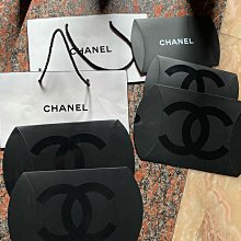 禮盒香奈兒CHANEL 珍珠手柄盒子包一個裝得下可愛的小盒子，溫柔可愛又精致顏值無敵，菱格質感 歷史價格詳細信息