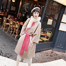 《巴黎拜金女》羊毛時髦極了圍巾款雙面呢大衣斗篷 歷史價格詳細信息